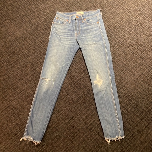 Madewell high waisted distressed jean size 27 - Picture 1 of 4